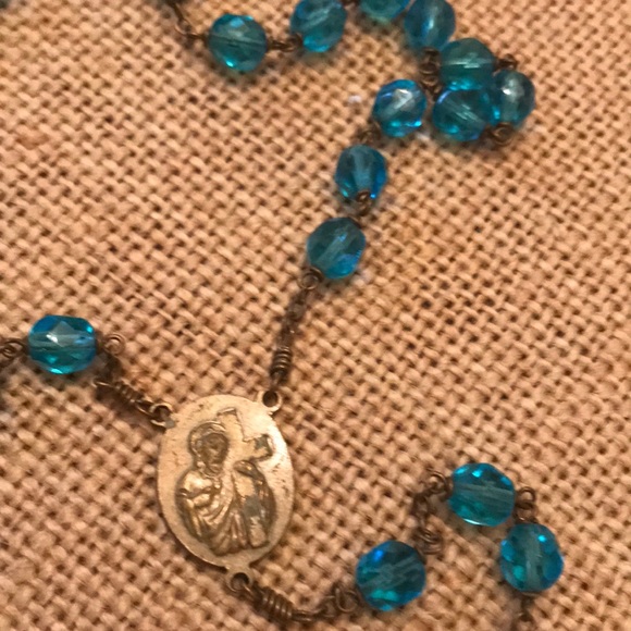 Vintage 📿 Rosary - Picture 2 of 4